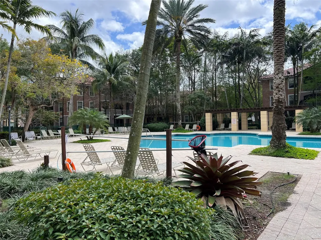 6812 W Sample Road Coral Springs FL 33067