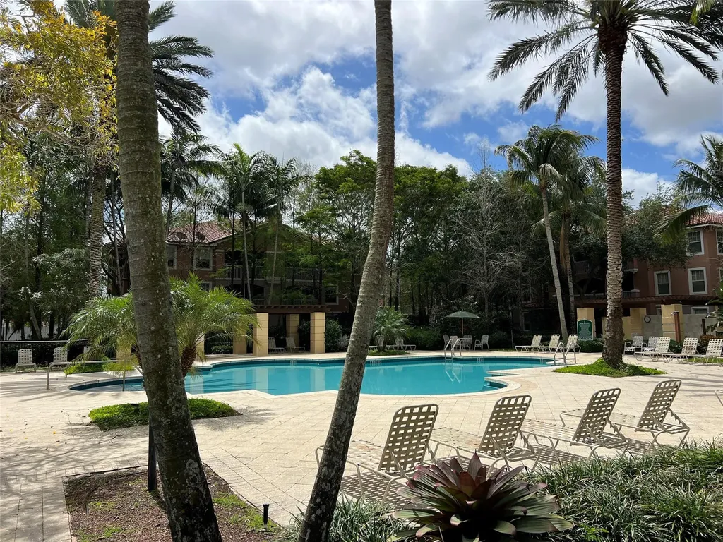 6812 W Sample Road Coral Springs FL 33067