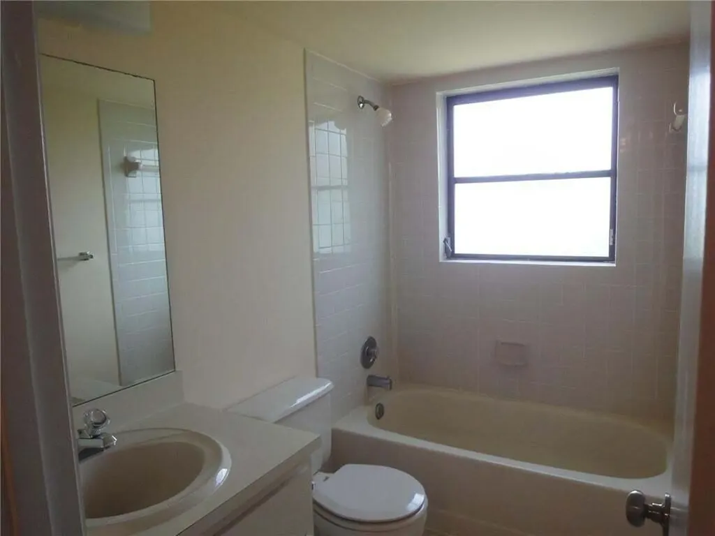 2213 Cypress Island Drive Pompano Beach FL 33069