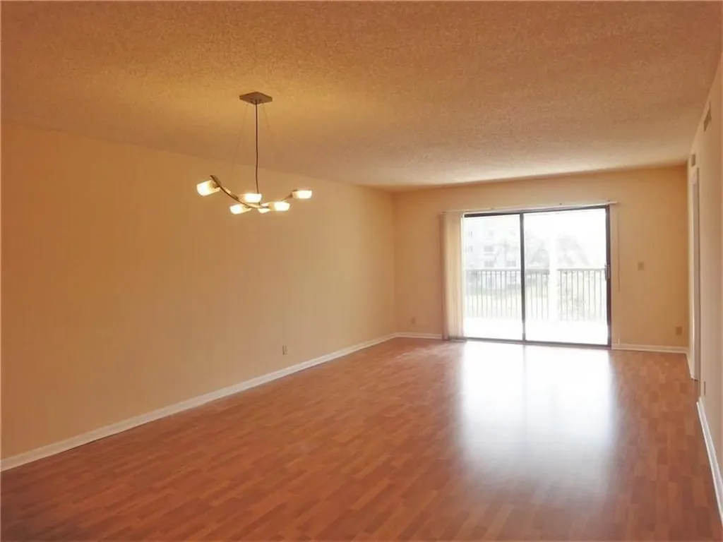 2213 Cypress Island Drive Pompano Beach FL 33069