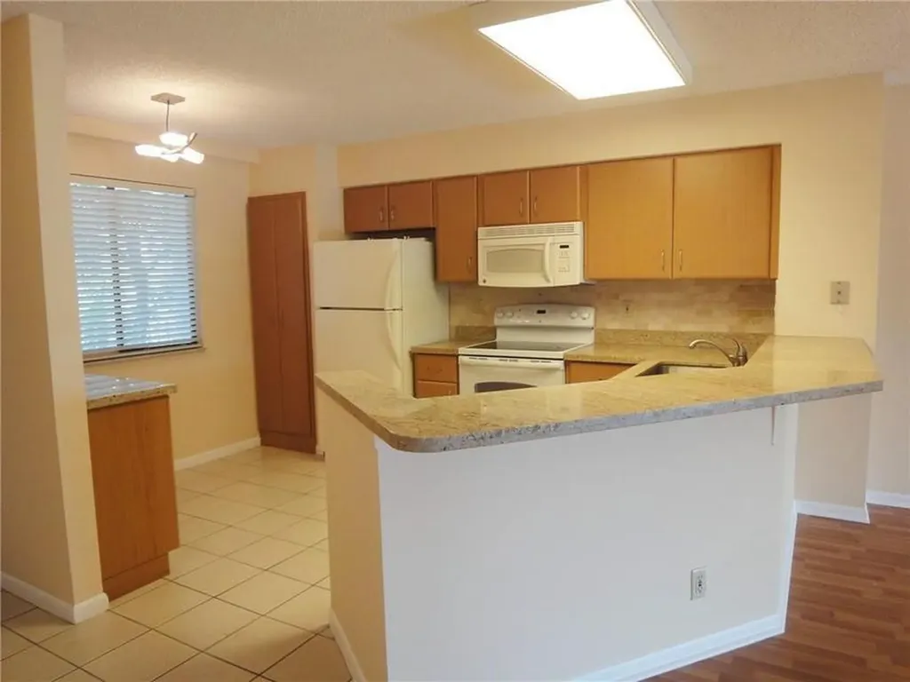 2213 Cypress Island Drive Pompano Beach FL 33069