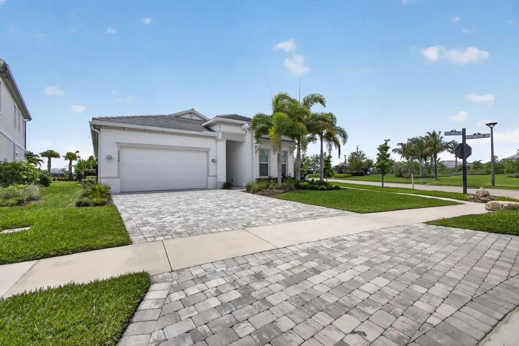 10358 Northbrook Circle Palm Beach Gardens FL 33412
