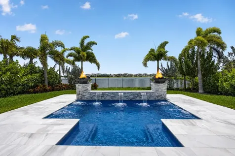 10358 Northbrook Circle Palm Beach Gardens FL 33412