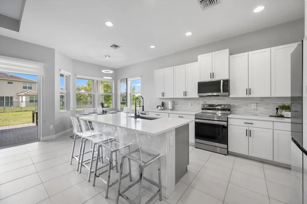 16293 Melogold Drive Westlake FL 33470