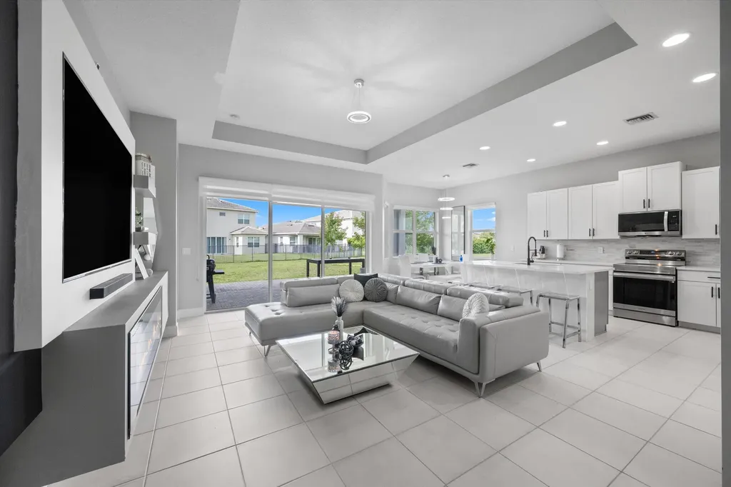 16293 Melogold Drive Westlake FL 33470