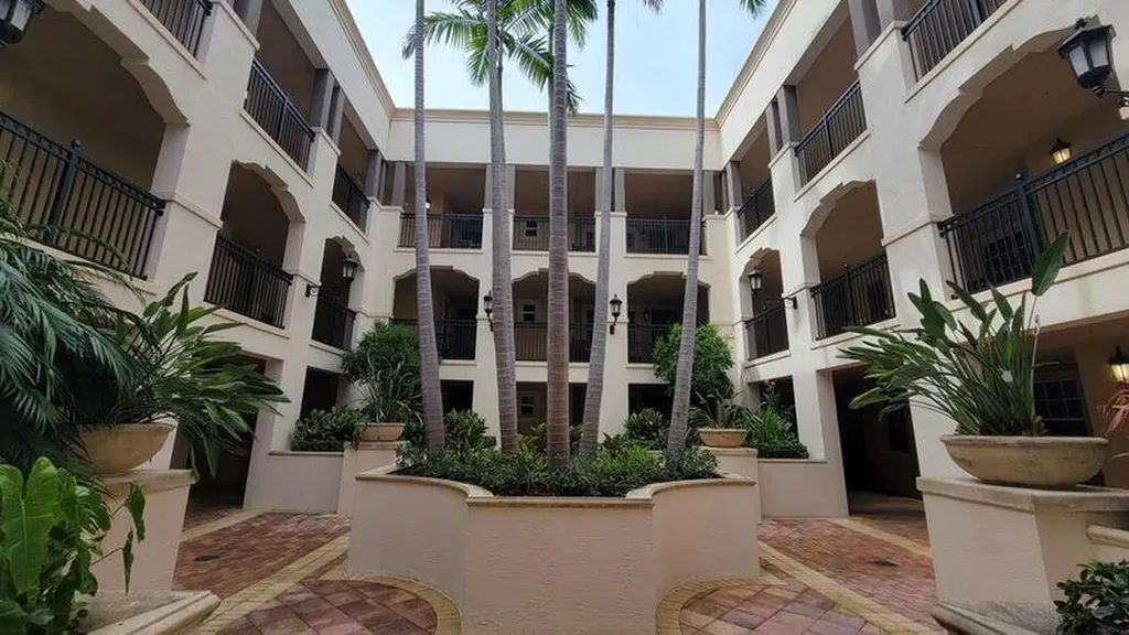 4445 El Mar Drive Lauderdale By The Sea FL 33308