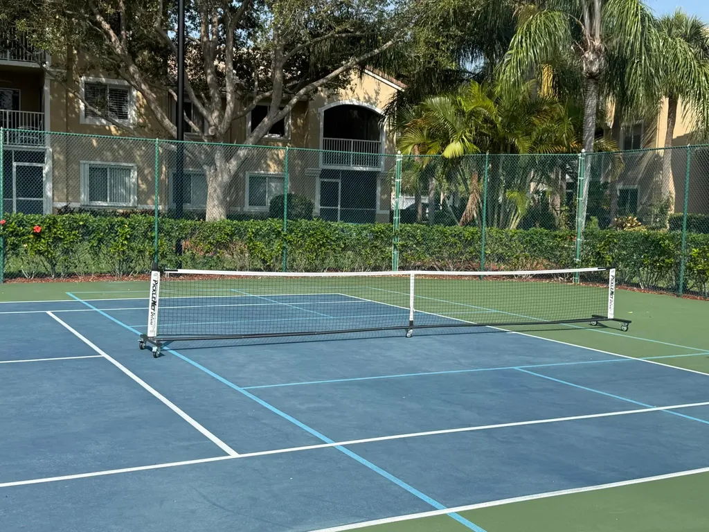 284 Village Boulevard Tequesta FL 33469