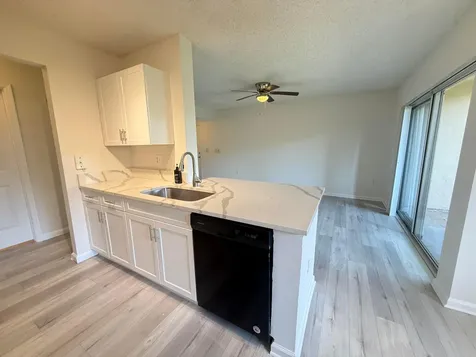 284 Village Boulevard Tequesta FL 33469