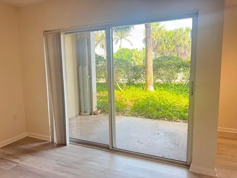 284 Village Boulevard Tequesta FL 33469