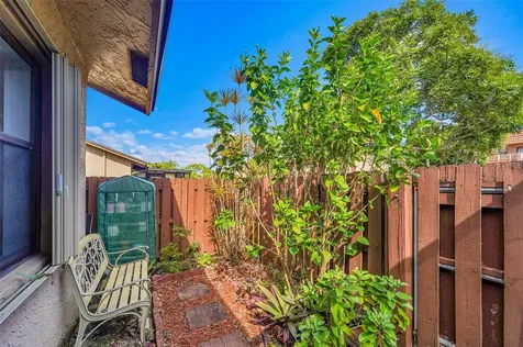 2698 N Nob Hill Road Sunrise FL 33322