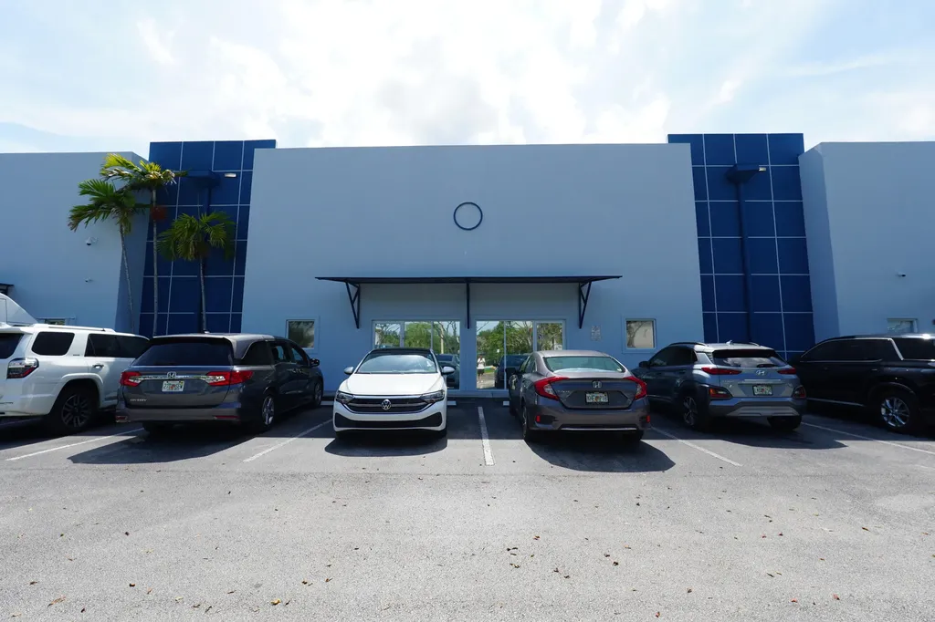 20841 Johnson Street Pembroke Pines FL 33029