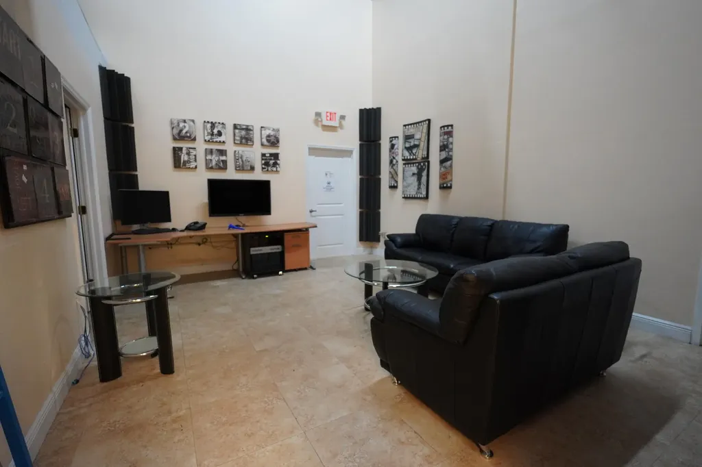 20841 Johnson Street Pembroke Pines FL 33029