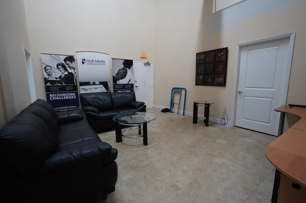20841 Johnson Street Pembroke Pines FL 33029