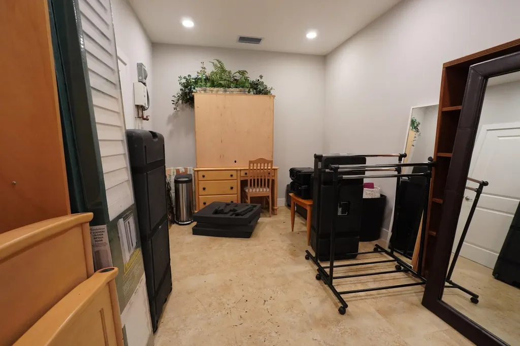 20841 Johnson Street Pembroke Pines FL 33029