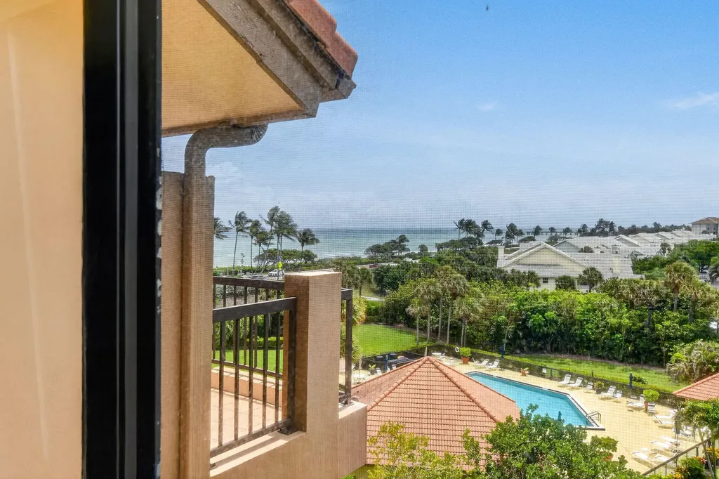 101 Ocean Bluffs Boulevard Jupiter FL 33477