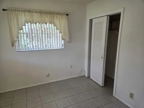 5805 NW 83rd Avenue Tamarac FL 33321