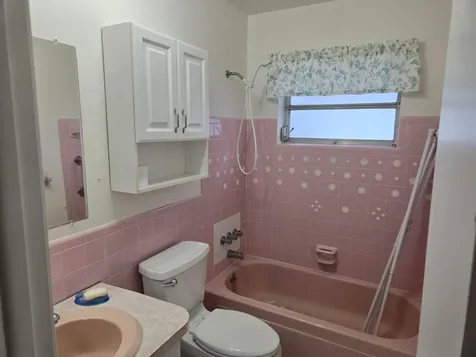 5805 NW 83rd Avenue Tamarac FL 33321