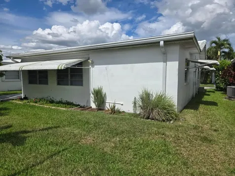 5805 NW 83rd Avenue Tamarac FL 33321