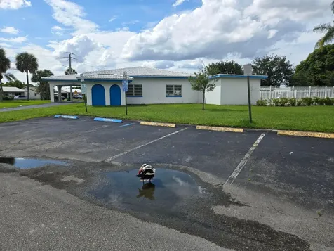 5805 NW 83rd Avenue Tamarac FL 33321