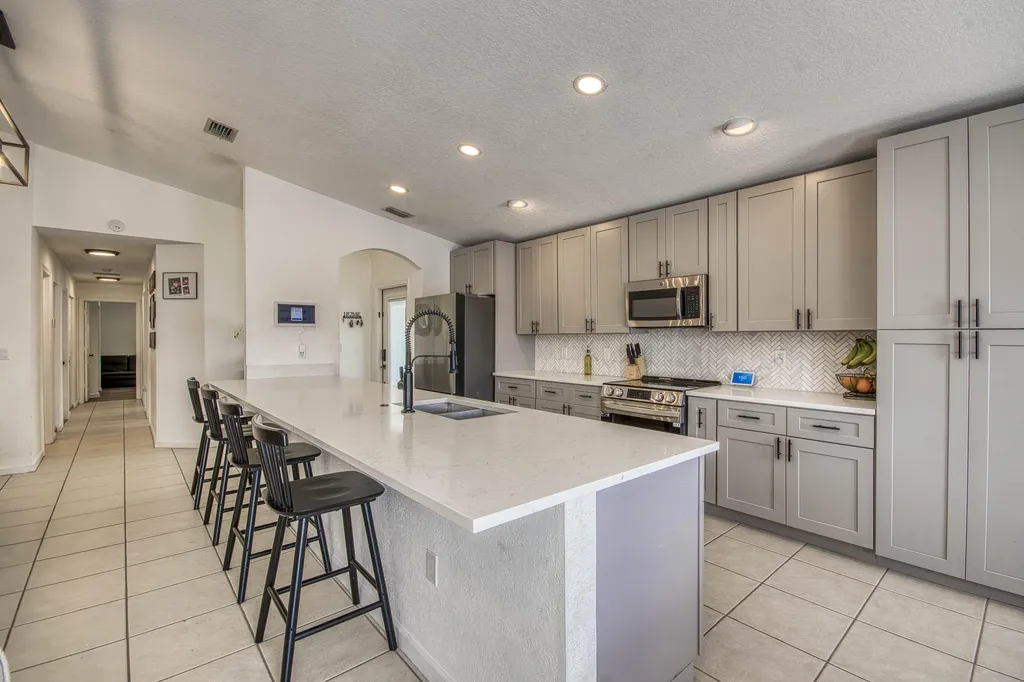 6036 Azalea Circle West Palm Beach FL 33415
