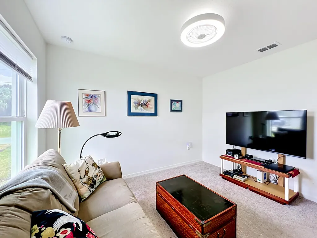 3250 Halden Avenue SE Palm Bay FL 32909