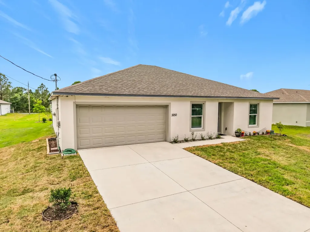 3250 Halden Avenue SE Palm Bay FL 32909