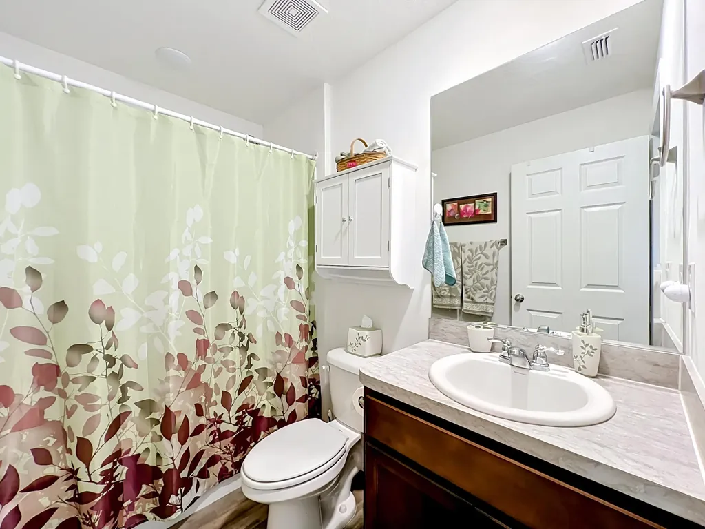3250 Halden Avenue SE Palm Bay FL 32909