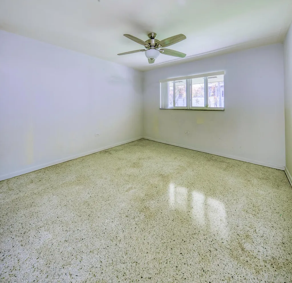 305 S Federal Highway Lake Worth Beach FL 33460