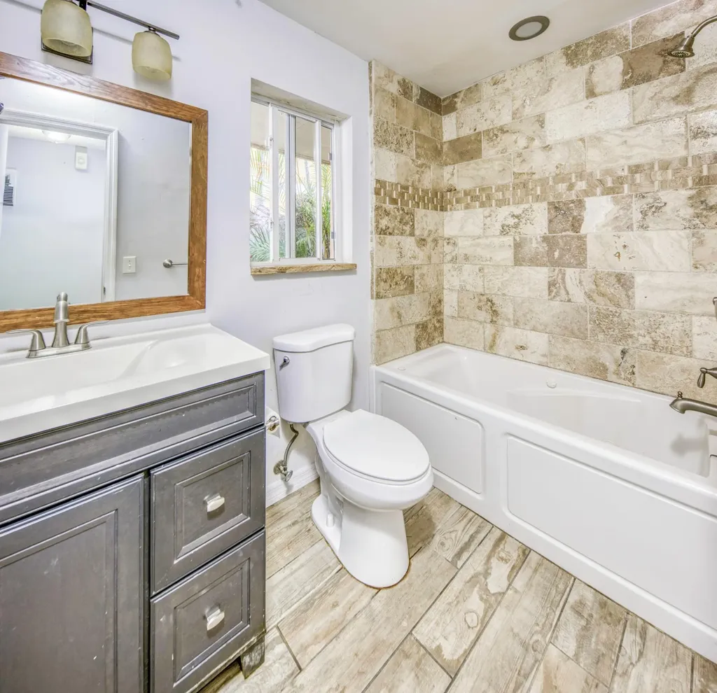 305 S Federal Highway Lake Worth Beach FL 33460