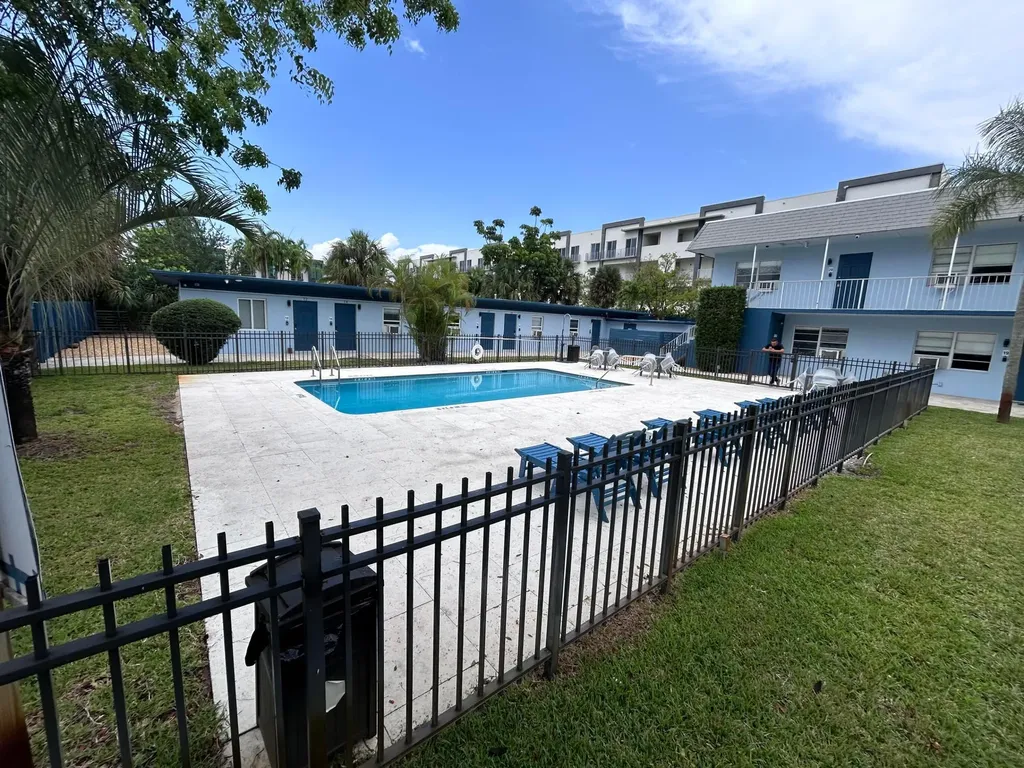 1020 N Victoria Park Road Fort Lauderdale FL 33304