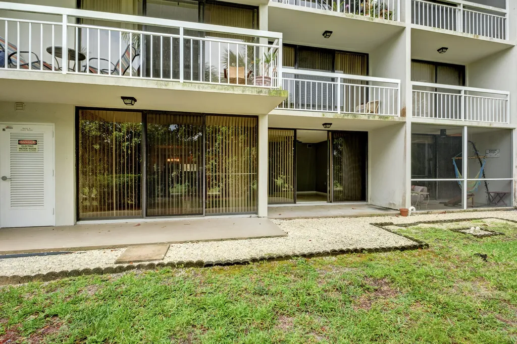 6145 Balboa Circle Boca Raton FL 33433