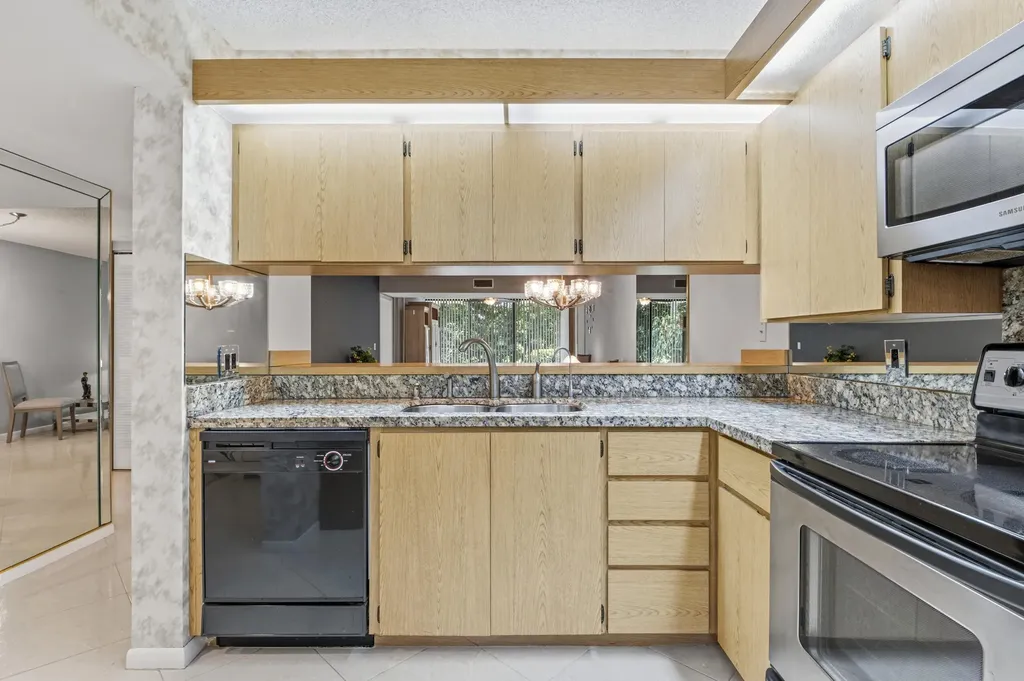 6145 Balboa Circle Boca Raton FL 33433