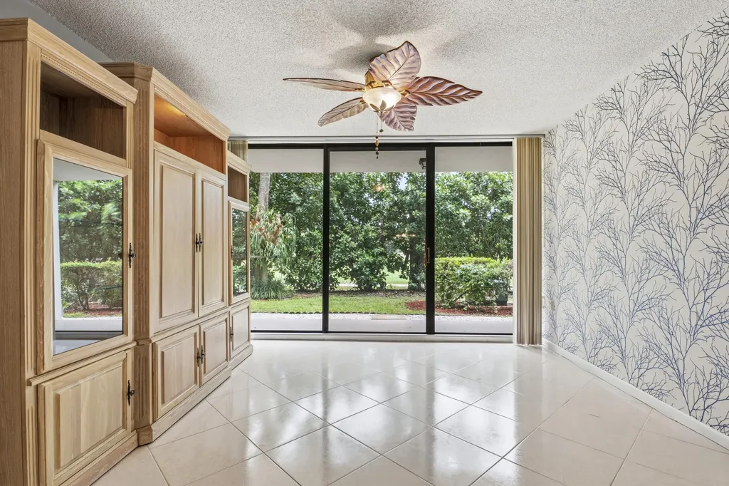 6145 Balboa Circle Boca Raton FL 33433