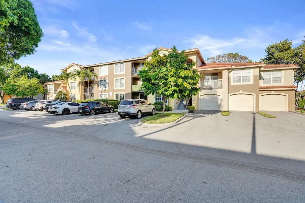 15075 Michelangelo Boulevard Delray Beach FL 33446