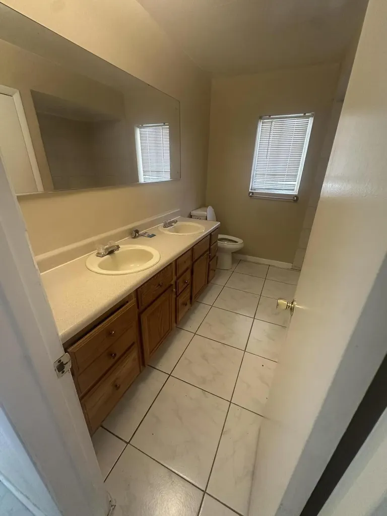 8243 NW 39th Street Coral Springs FL 33065