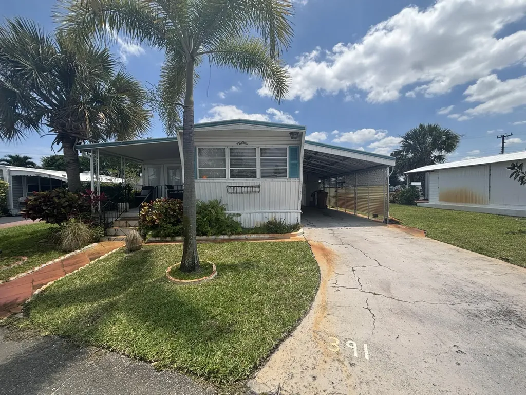 586 NE 47th Street Deerfield Beach FL 33064