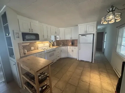 586 NE 47th Street Deerfield Beach FL 33064