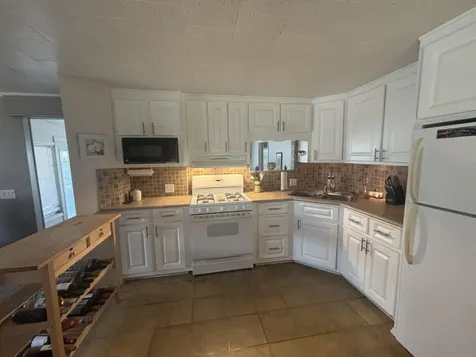 586 NE 47th Street Deerfield Beach FL 33064