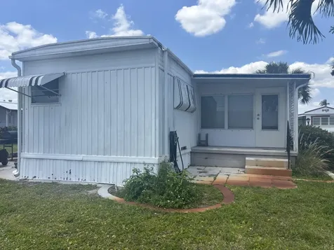 586 NE 47th Street Deerfield Beach FL 33064