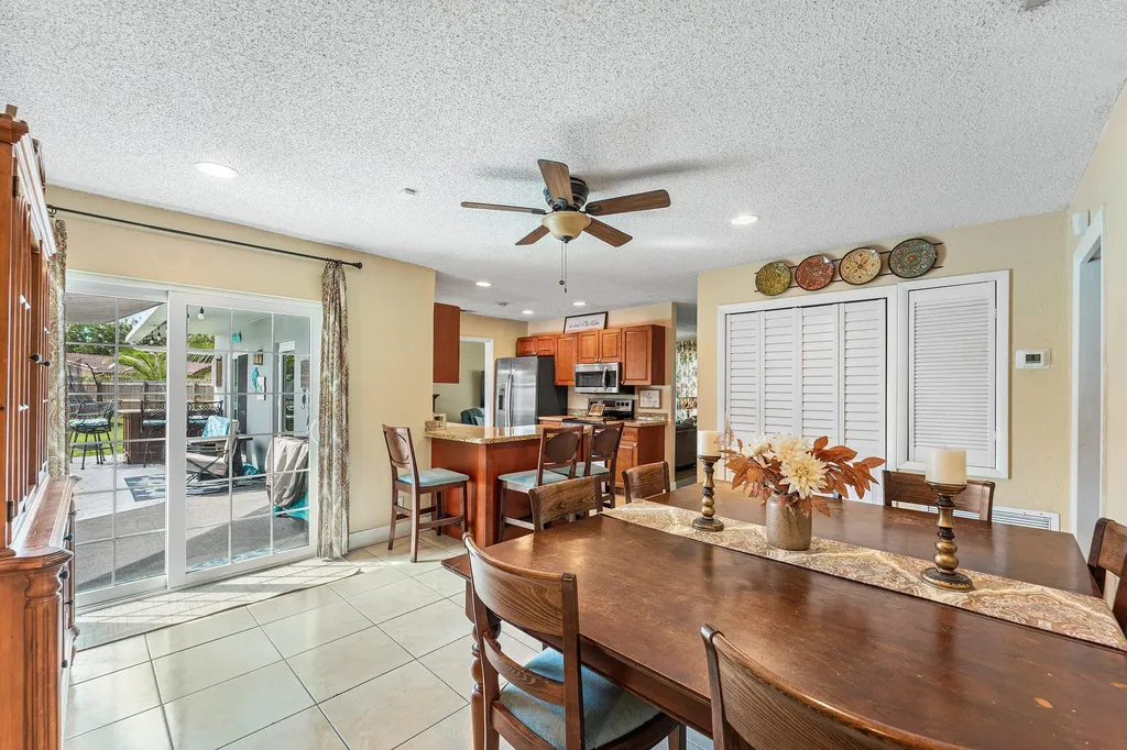 3760 NW 112th Terrace Coral Springs FL 33065