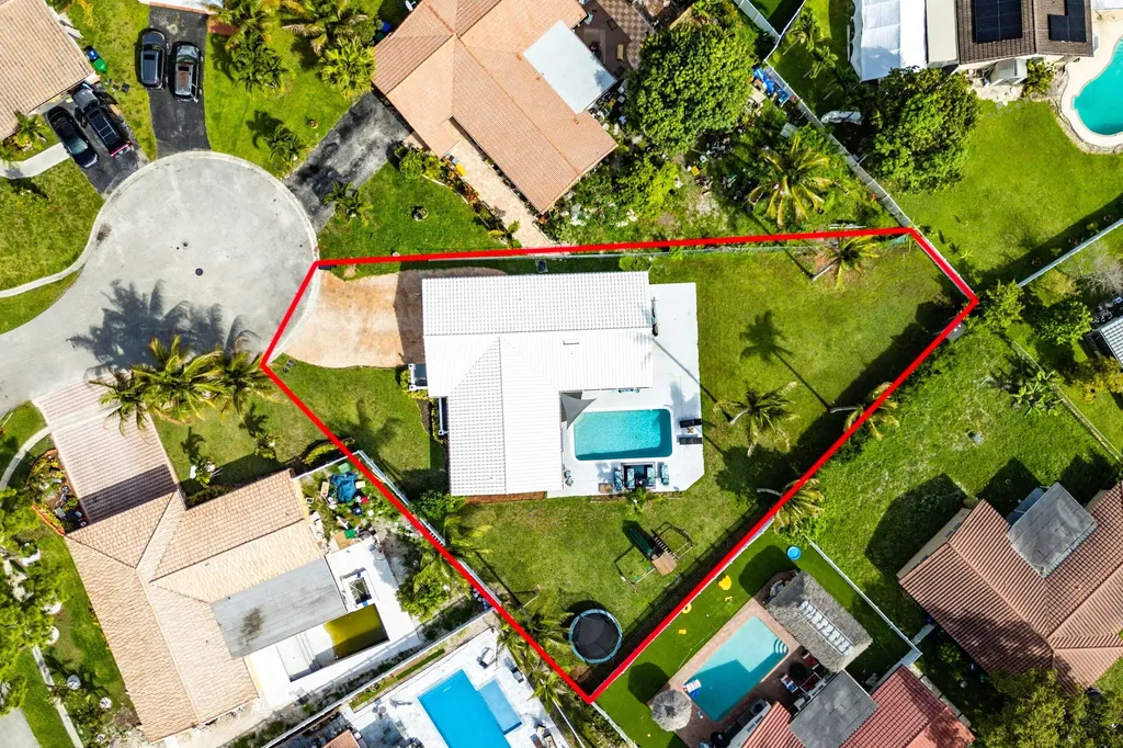 3760 NW 112th Terrace Coral Springs FL 33065