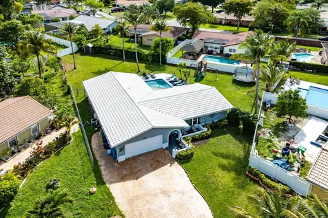 3760 NW 112th Terrace Coral Springs FL 33065