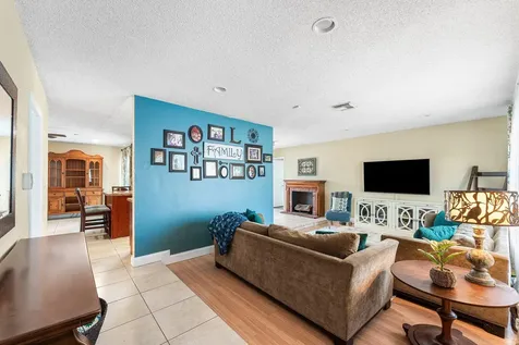 3760 NW 112th Terrace Coral Springs FL 33065