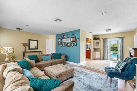 3760 NW 112th Terrace Coral Springs FL 33065