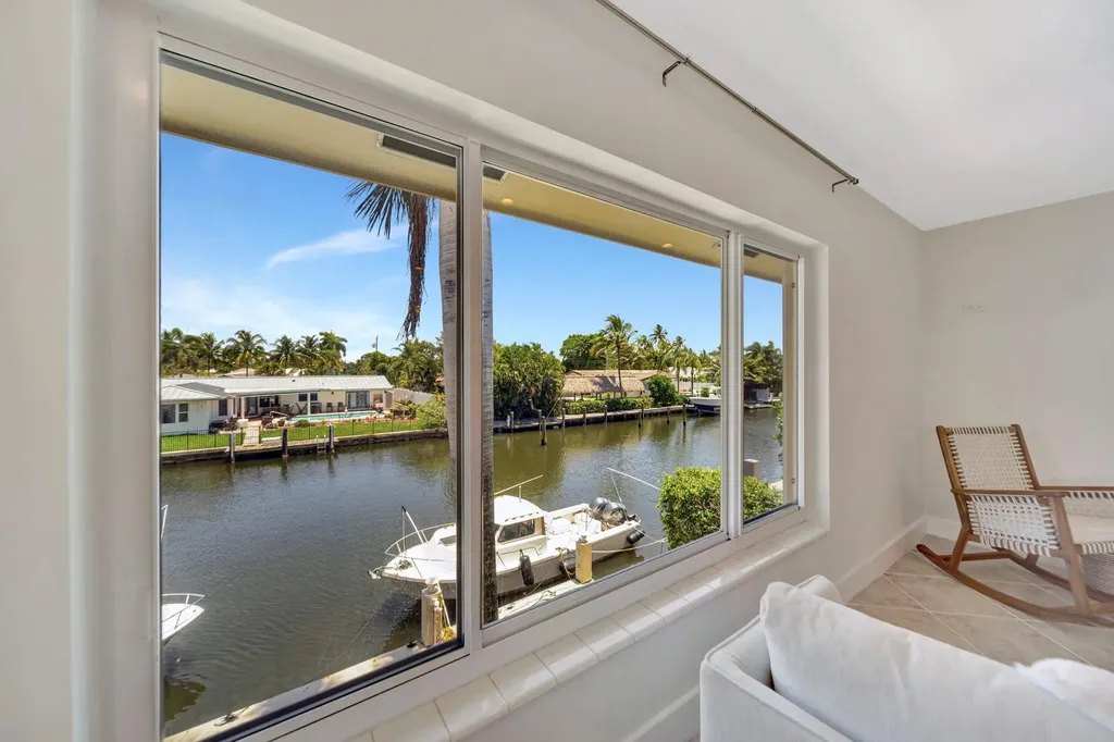 2811 NE 51 Street Fort Lauderdale FL 33308