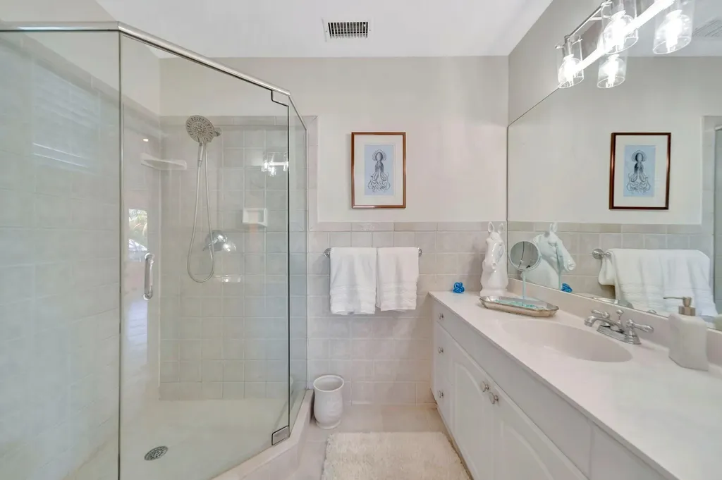 2811 NE 51 Street Fort Lauderdale FL 33308