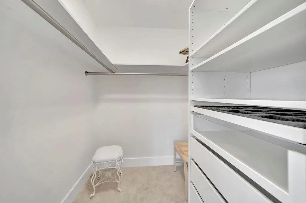 2811 NE 51 Street Fort Lauderdale FL 33308