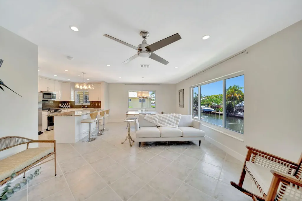 2811 NE 51 Street Fort Lauderdale FL 33308