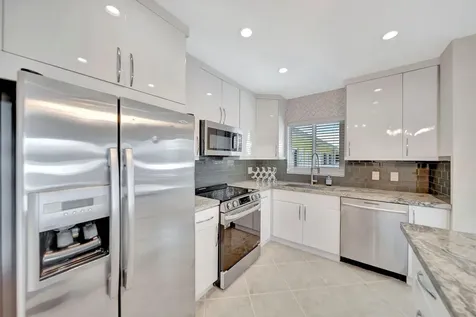 2811 NE 51 Street Fort Lauderdale FL 33308