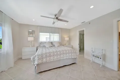 2811 NE 51 Street Fort Lauderdale FL 33308